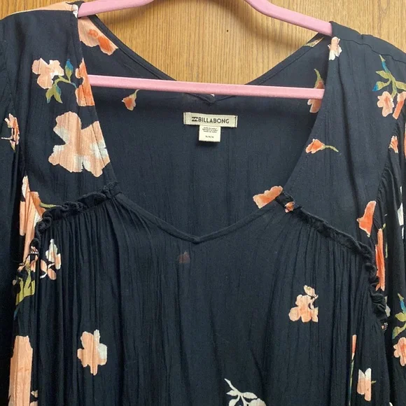NWT Billabong baby doll dress black floral - Picture 2 of 7